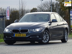 BMW 3-serie - 320i High Executive NAP/LEER/NAVI/XENON/PDC