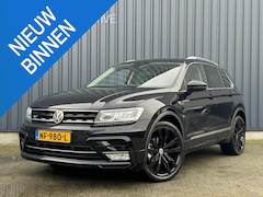 Volkswagen Tiguan - 2.0 TDI 4Motion R-Line | Massage | Pano | ACC