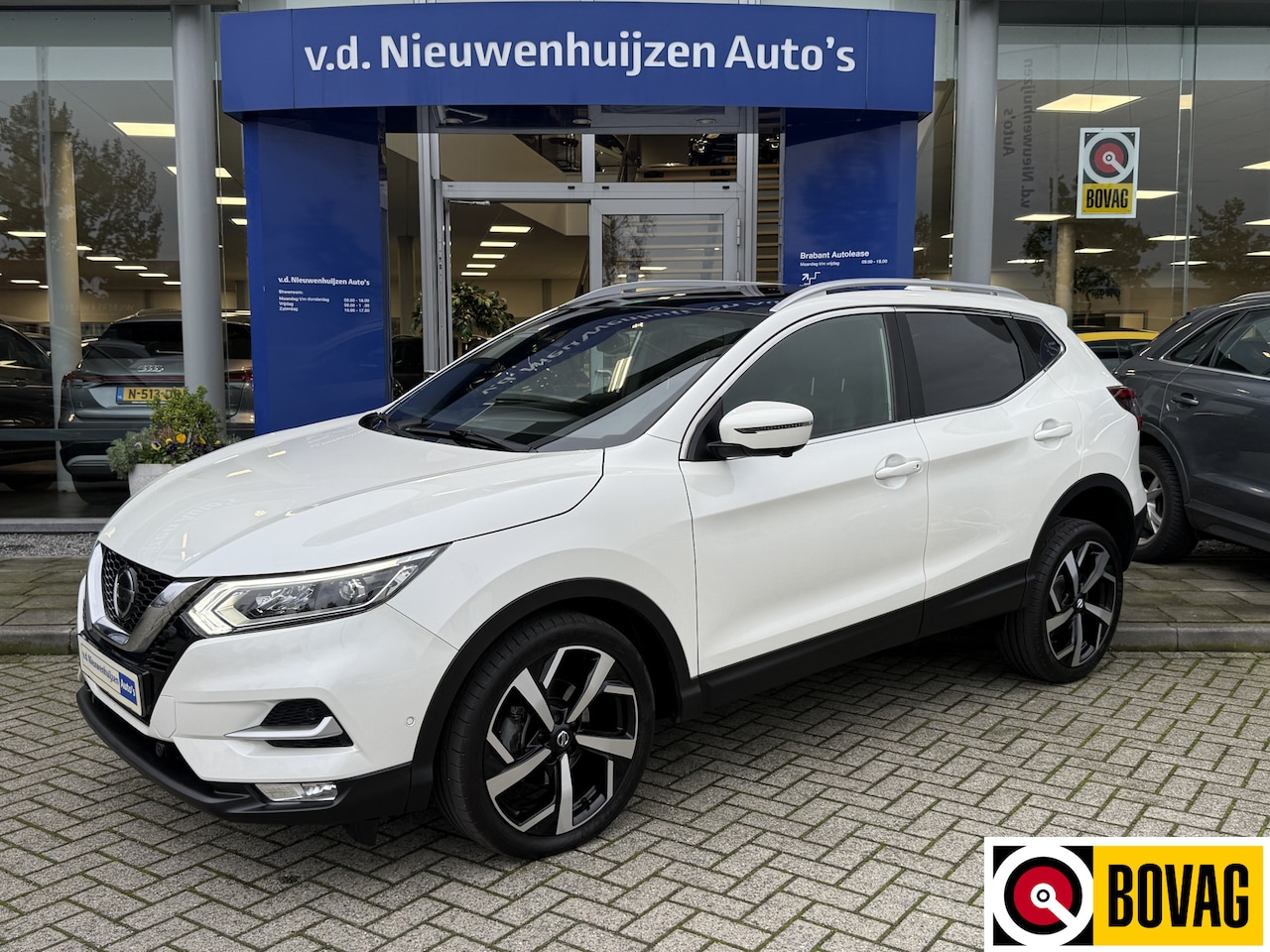 Nissan Qashqai - 1.3 DIG-T Tekna | Pano-Dak | Leder | 160 PK | Info SVEN 06-20210707 - AutoWereld.nl