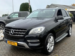 Mercedes-Benz ML-klasse - 250 Bluetec 4Matic 2015 Zwart 101.000 KM ML250