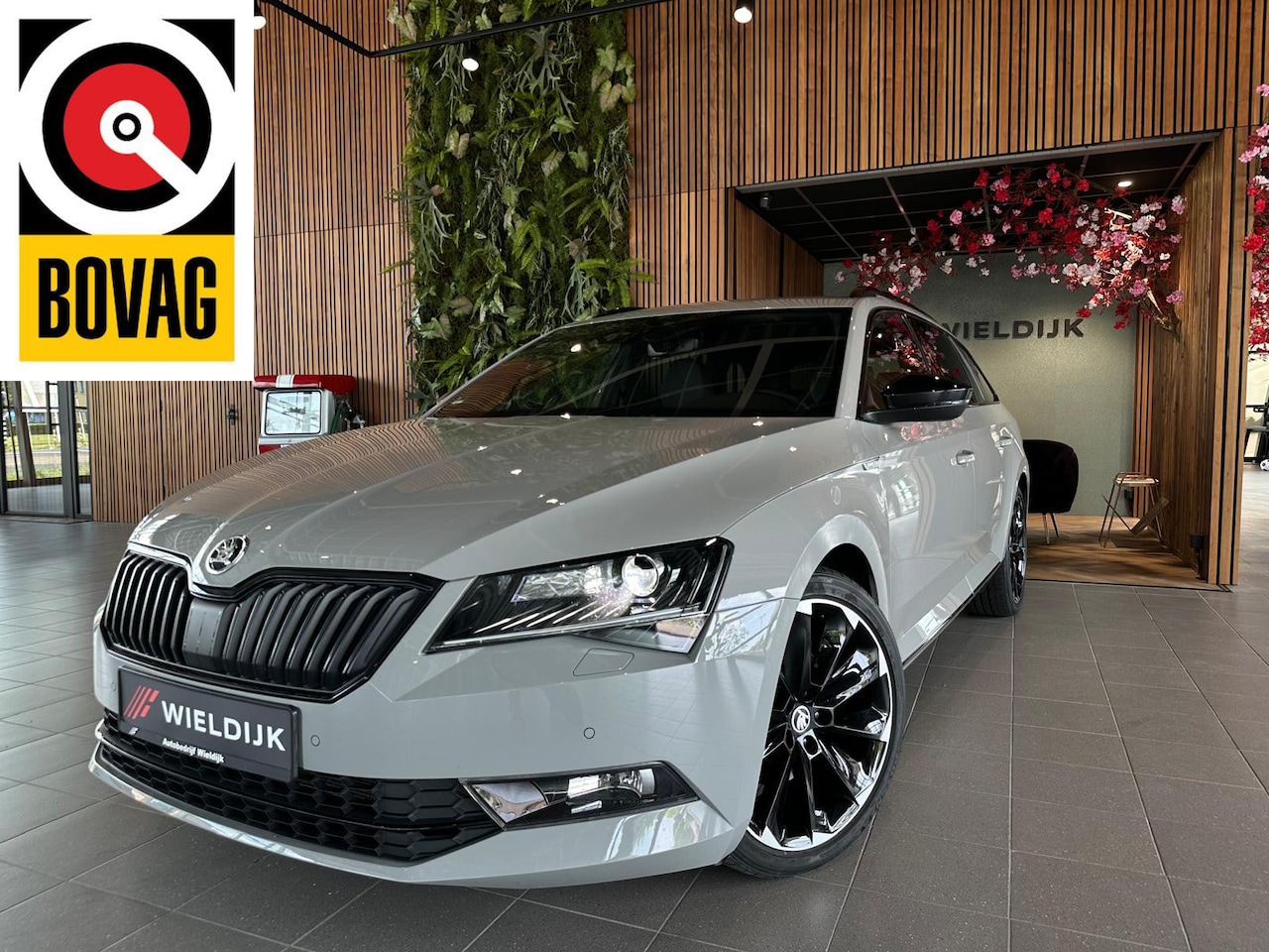 Skoda Superb - 1.5 TSI ACT Sportline Business 1.5 TSI ACT Sportline Business - AutoWereld.nl