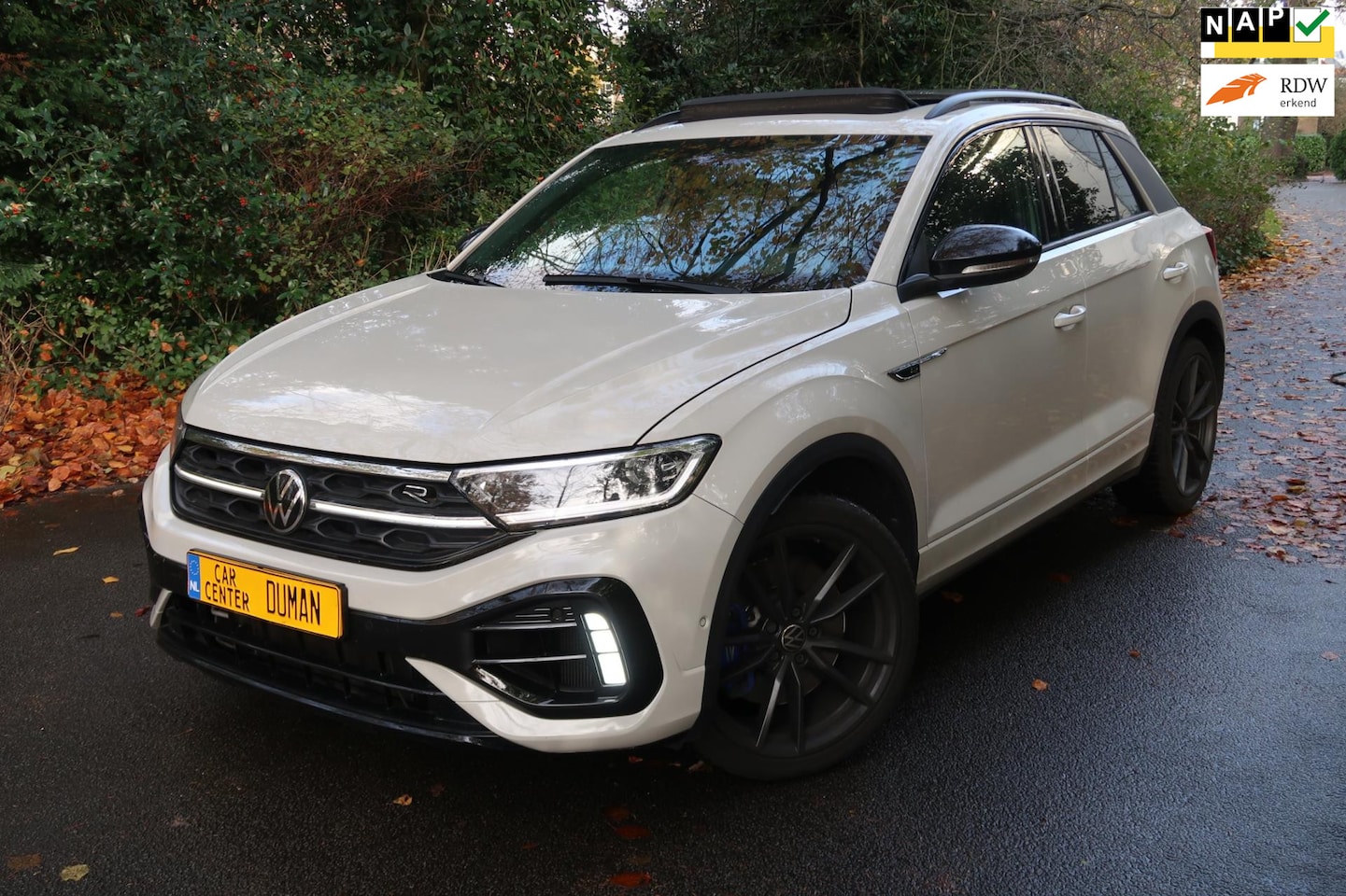 Volkswagen T-Roc - 2.0 TSI 4Motion R Akrapovic Pano 300PK beats - AutoWereld.nl