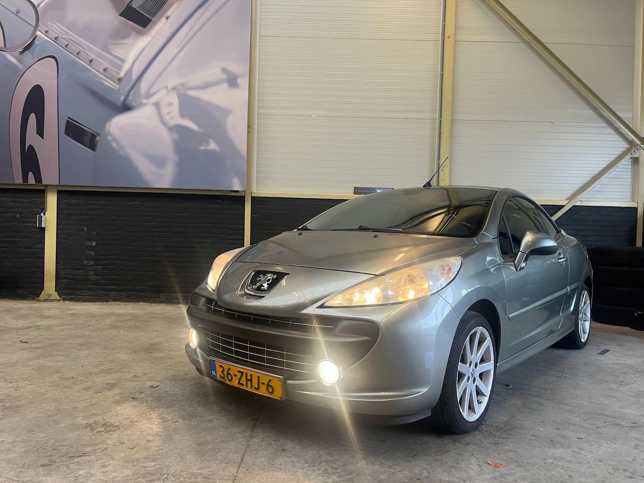 Peugeot 207 CC - 1.6 VTi Roland Garros 1.6 VTi Roland Garros - AutoWereld.nl