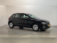 Volkswagen Polo - 1.0 TSI Comfortline Business Climate Control Parkeersensoren Navigatie