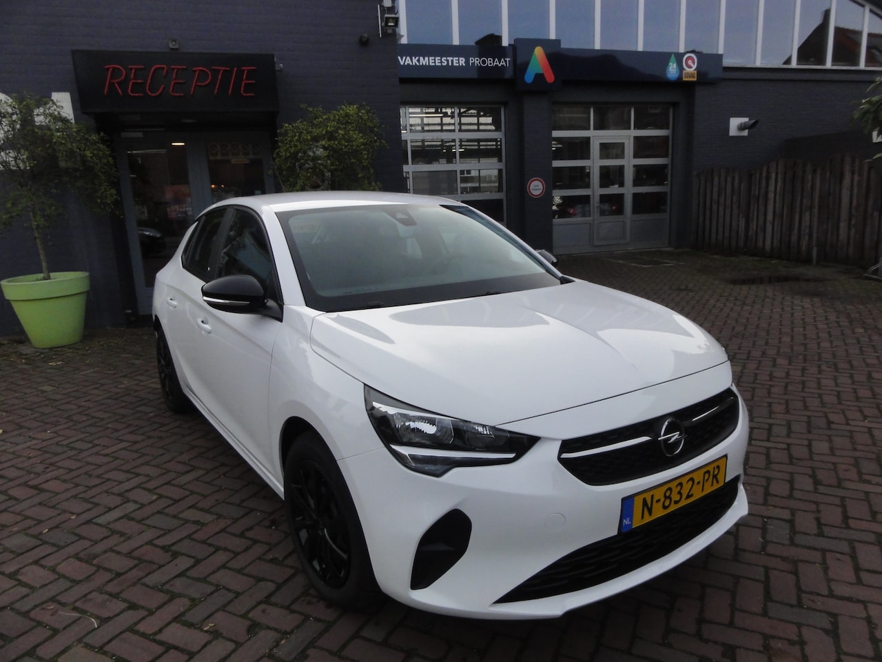 Opel Corsa-e - Edition 50 kWh Prijs is incl. BTW en u krijgt nog een  €2000,00 teruggave in de vorm van s - AutoWereld.nl