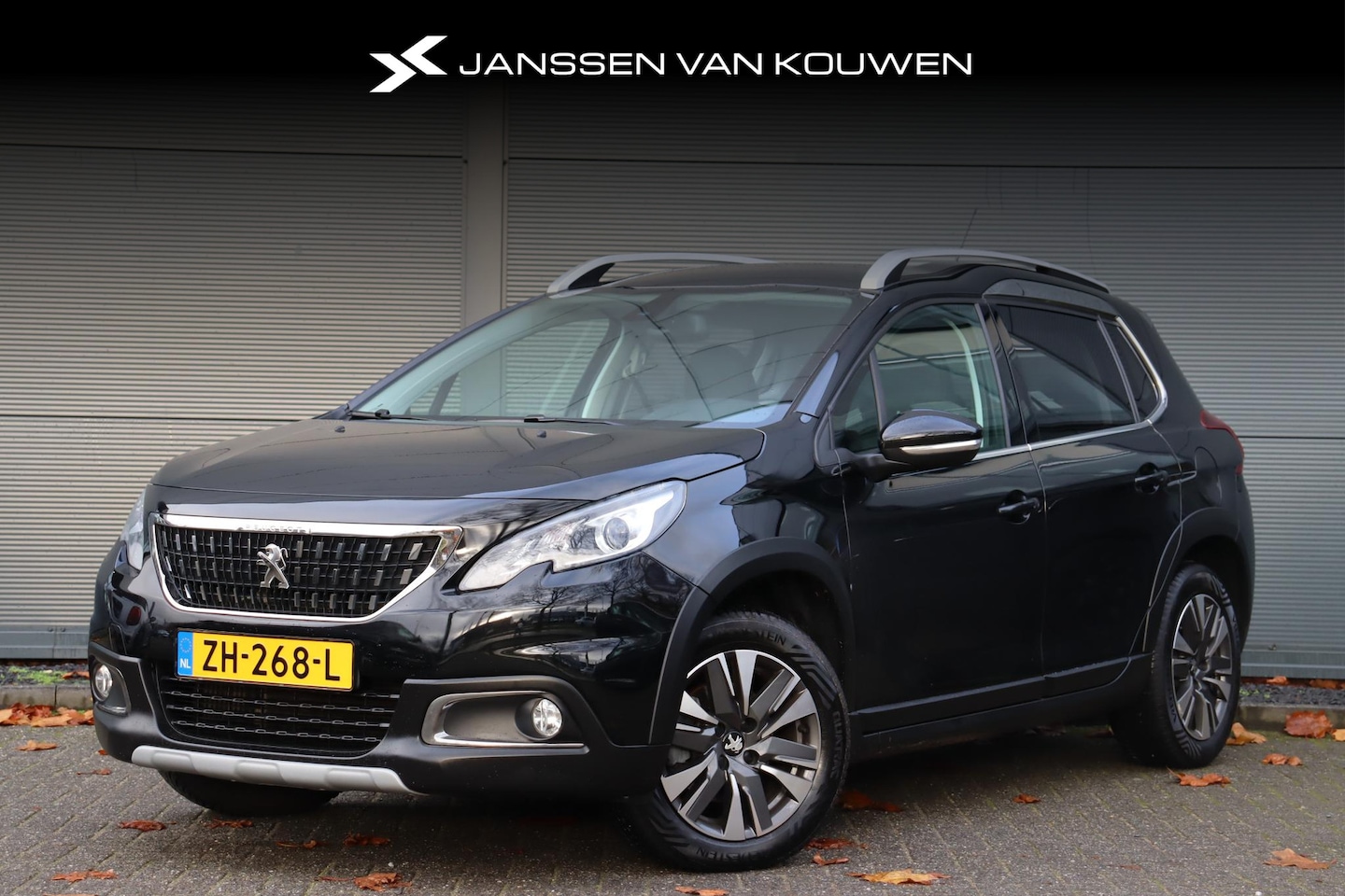 Peugeot 2008 - 1.2 PureTech Allure Navigatie Clima - AutoWereld.nl