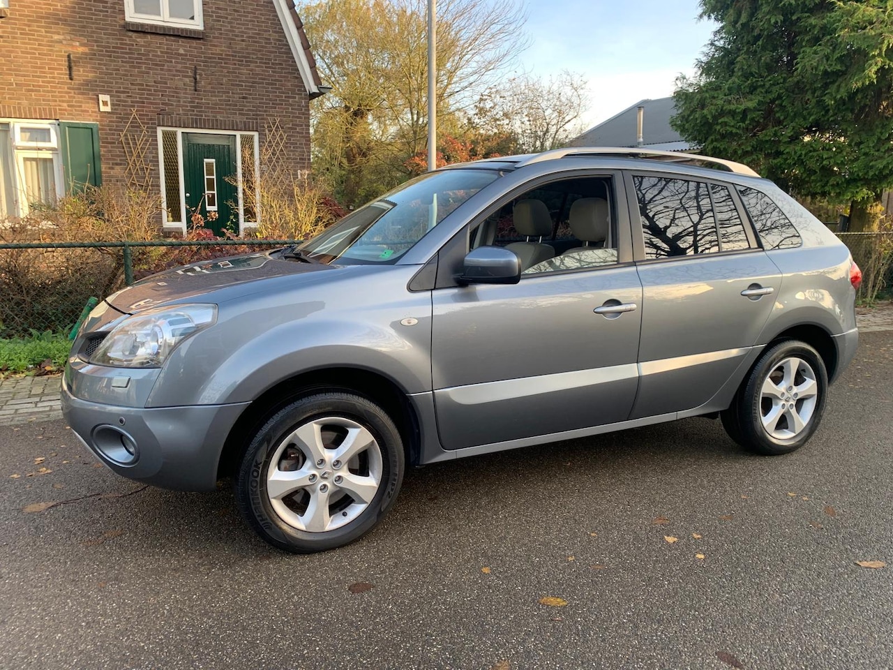 Renault Koleos - 2.5 Privilège 4WD 2.5 Privilège 4WD - AutoWereld.nl