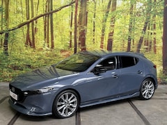 Mazda 3 Sport - 3 2.0 e-SkyActiv-X M Hybrid 180 Luxury Automaat Pack 19 Inch Leder LED Navi 360 Camera BOS