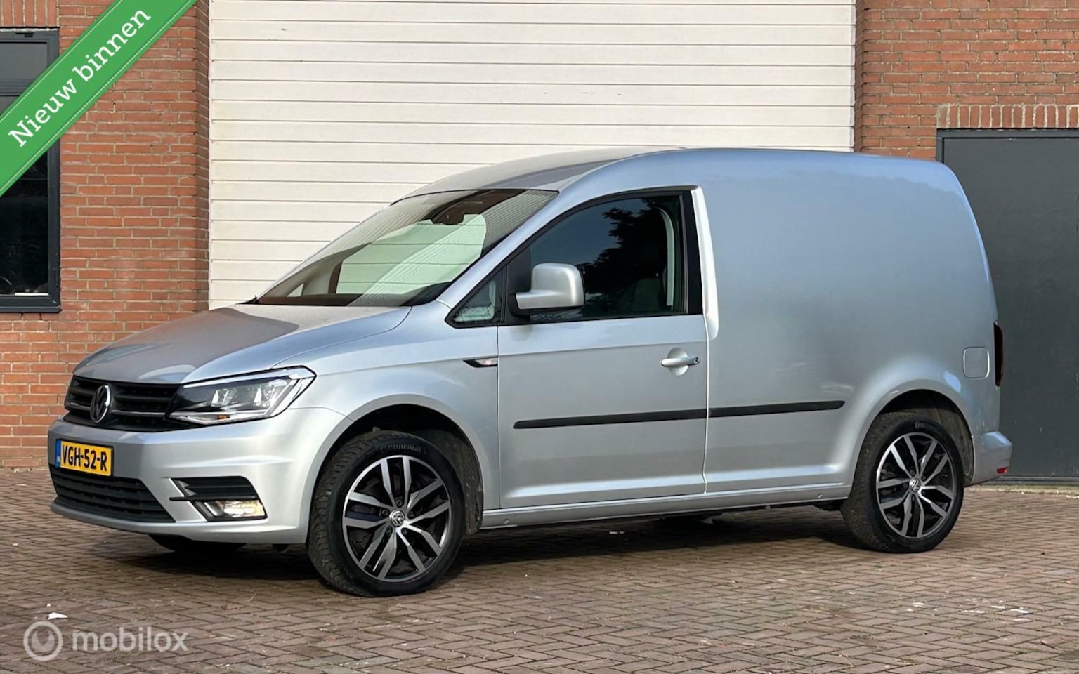 Volkswagen Caddy - Bestel 2.0 TDI DSG L1H1 BMT C-Edition LED Apple - AutoWereld.nl