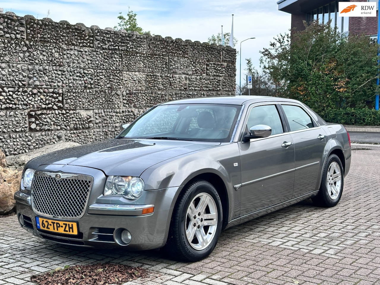 Chrysler 300C - 3.0 V6 CRD 3.0 V6 CRD |Nieuwe APK| - AutoWereld.nl