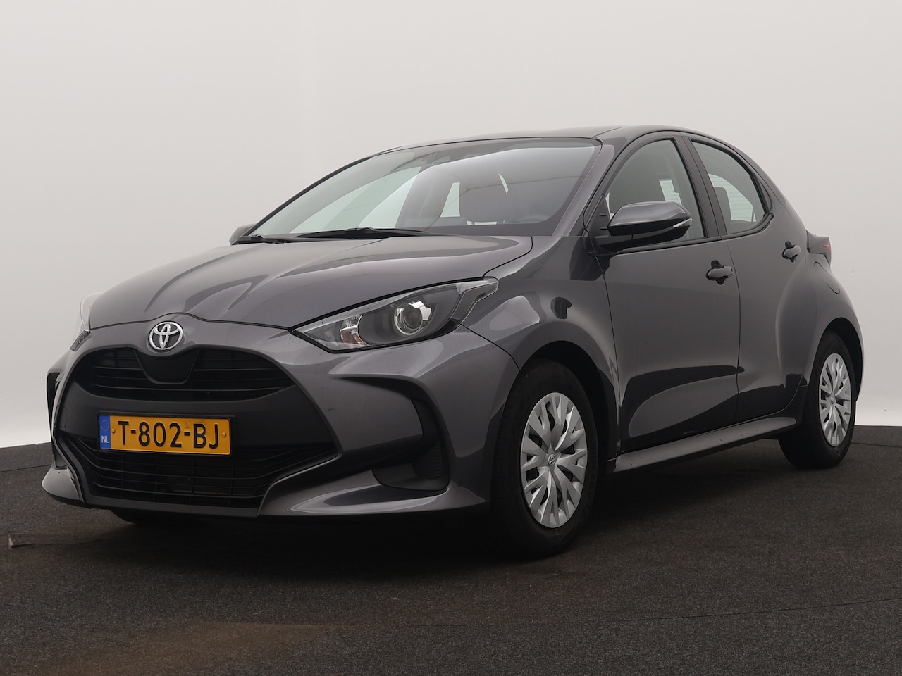 Toyota Yaris - 1.5 VVT-i Active | Camera | Airco | Cruise Control Adaptief | - AutoWereld.nl