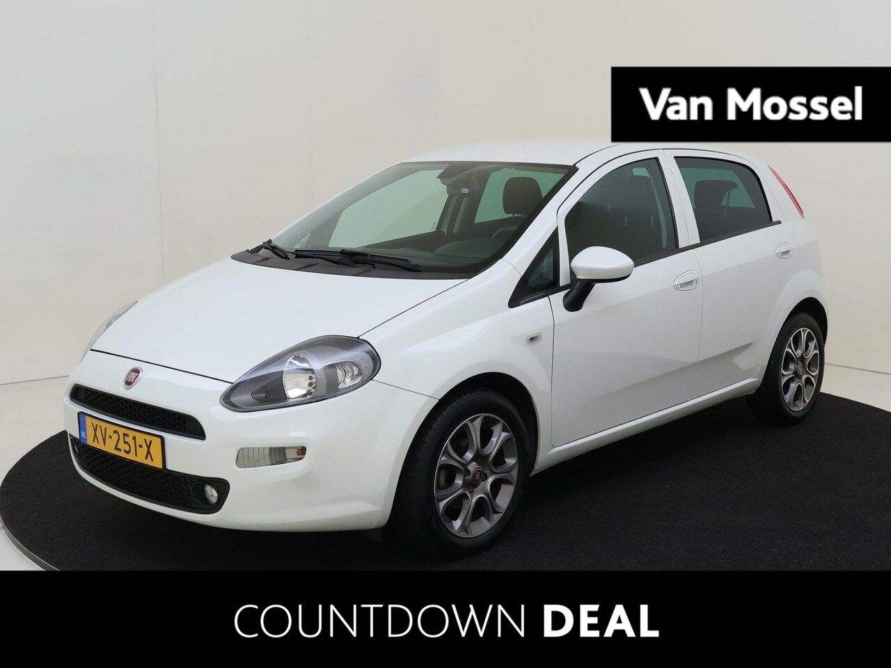 Fiat Punto Evo - 0.9 TwinAir Sempre | Navi | C/C | PDC | Cruise Control - AutoWereld.nl