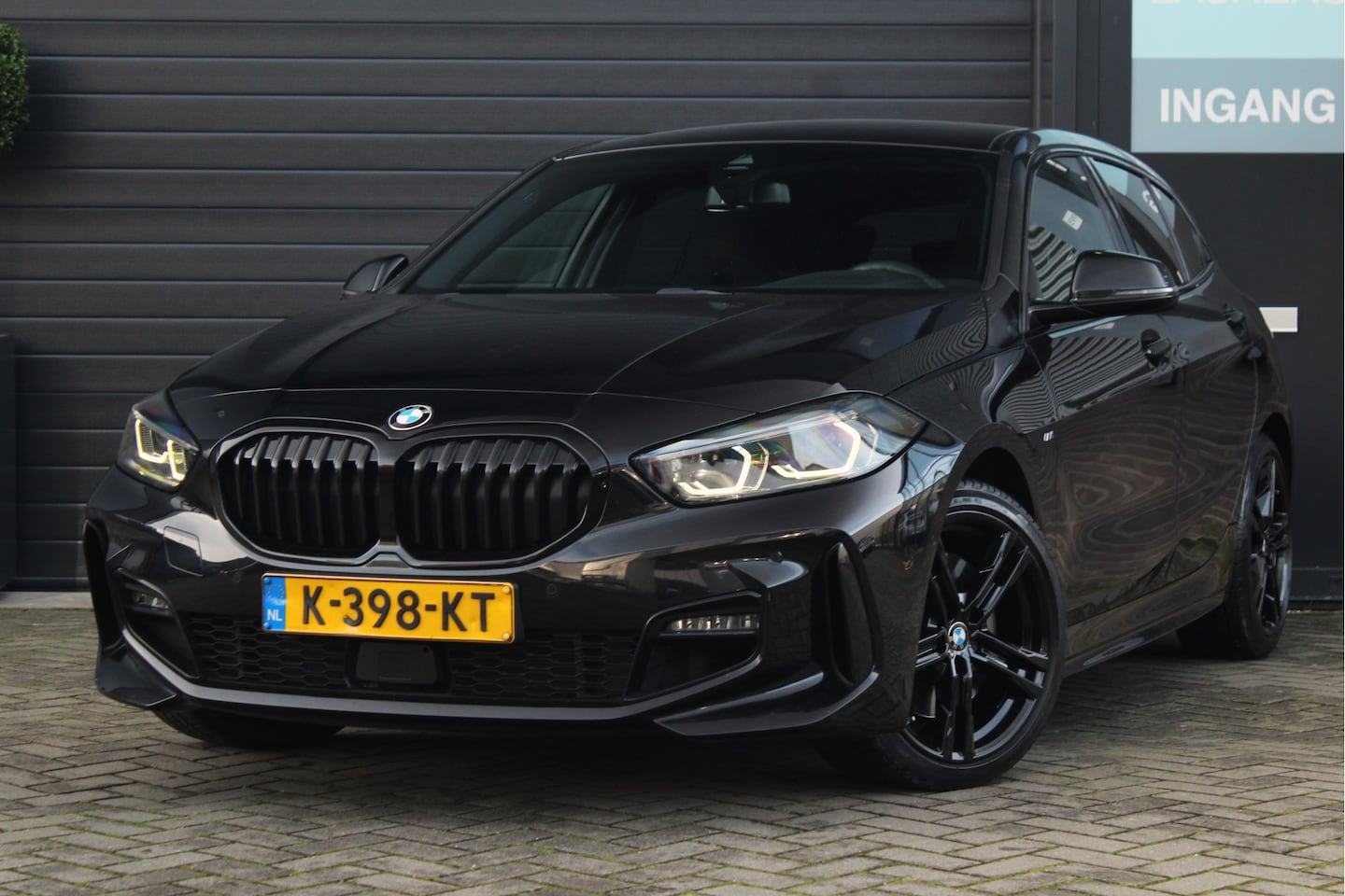 BMW 1-serie - 120i M Sport | ACC | Camera | Stuurverw. | Executive Edition - AutoWereld.nl