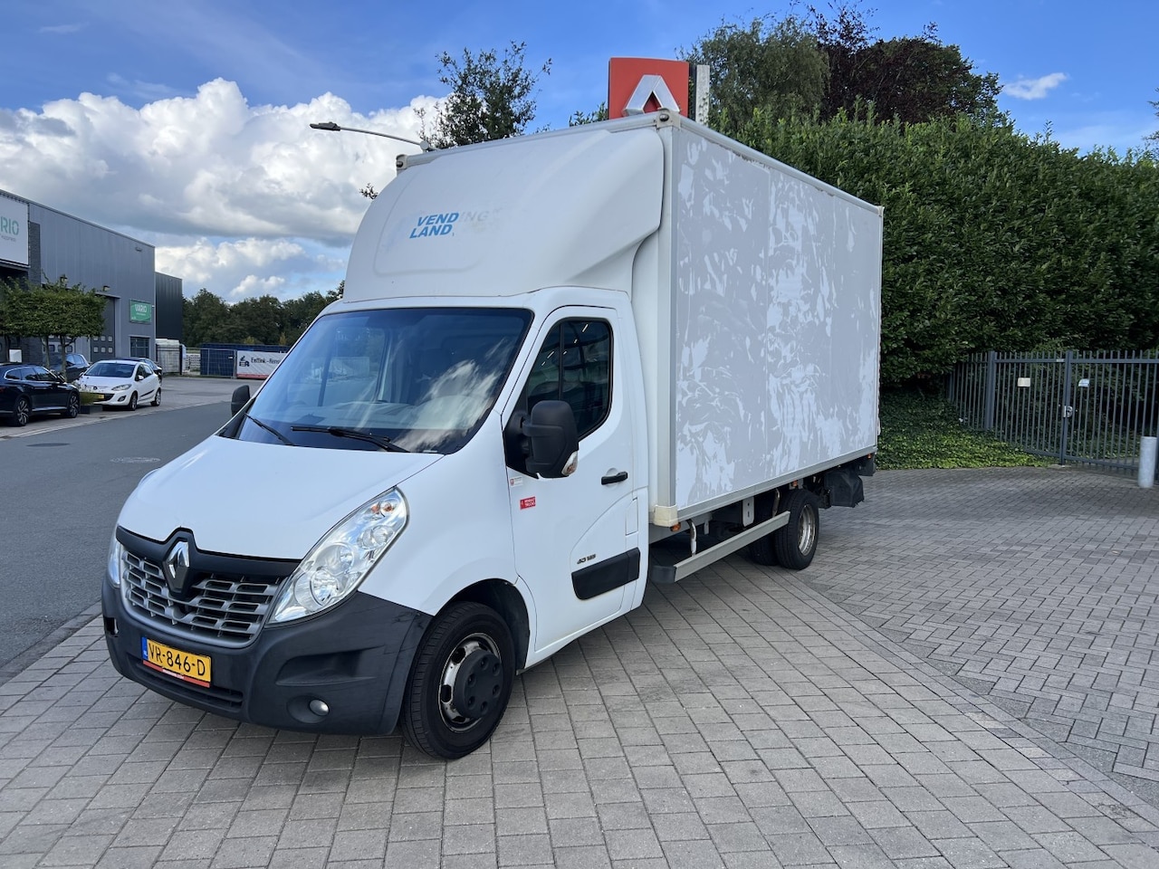 Renault Master - T35 2.3 dCi L4H2 DL BAKWAGEN MET LAADKLEP - AutoWereld.nl