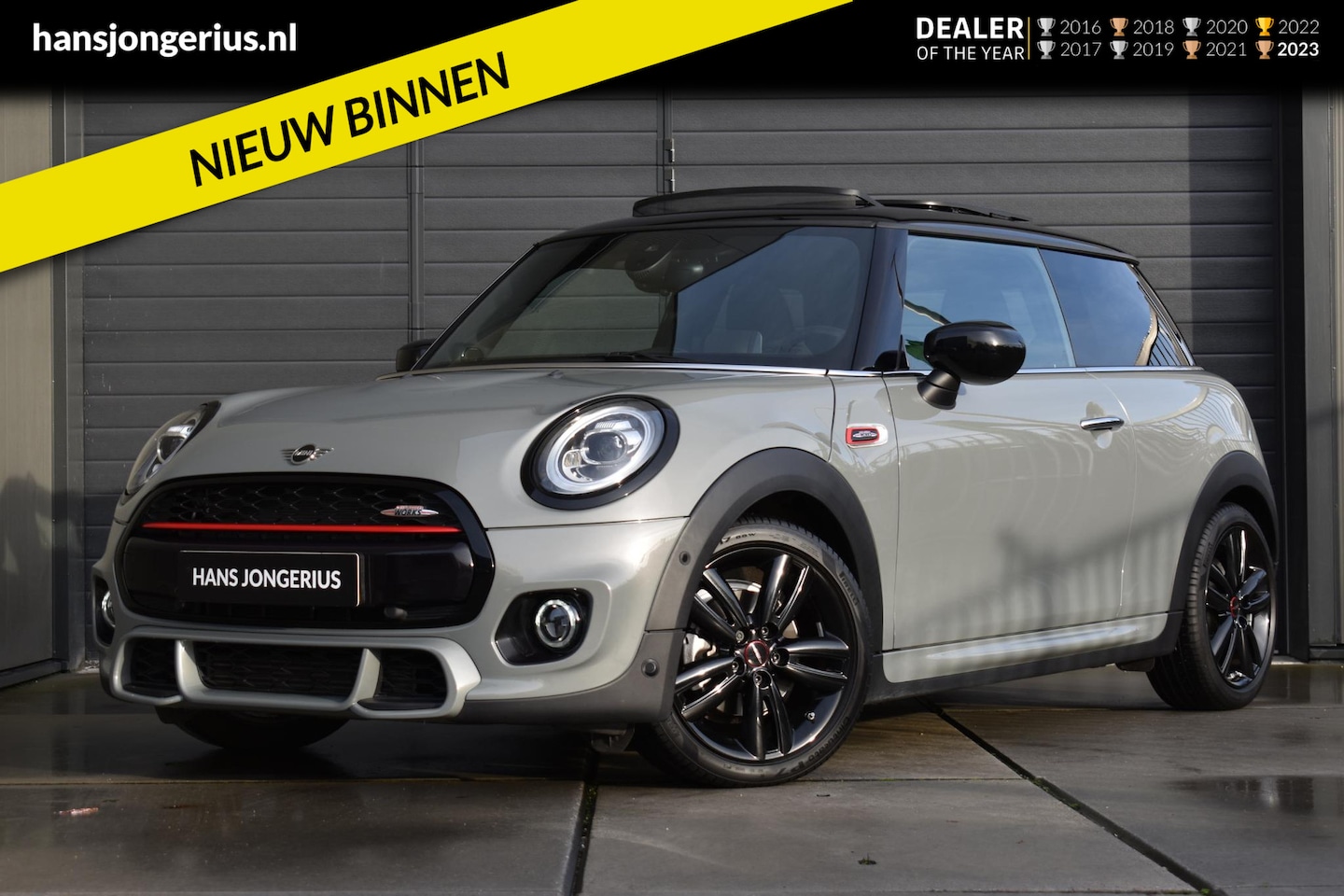 MINI Cooper - Mini 1.5 JCW PAKKET | AUTOMAAT | SCHUIF/KANTELDAK | HUD | HARMAN/KARDON | NAVI | CAMERA | - AutoWereld.nl