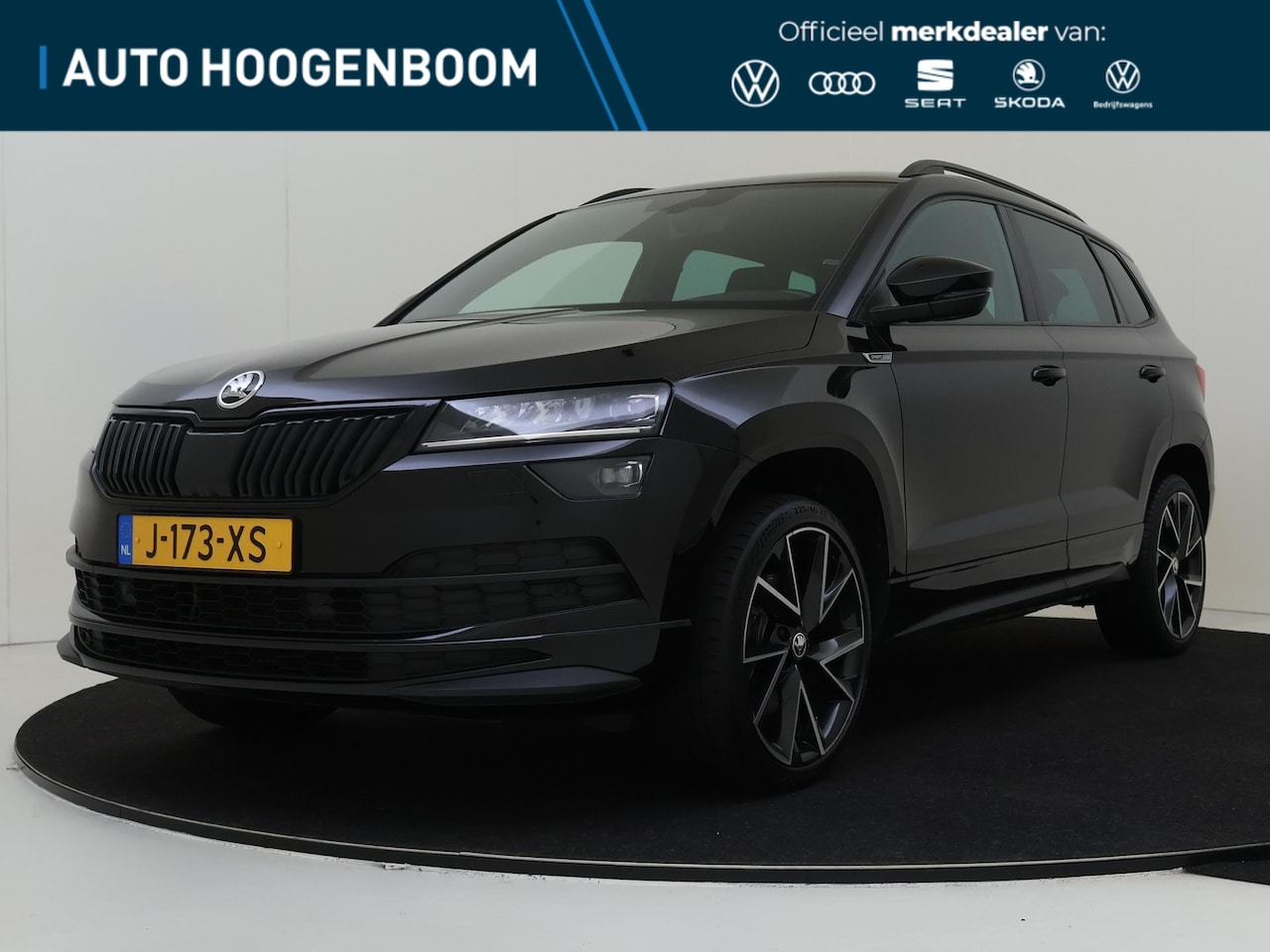 Skoda Karoq - 1.5 TSI ACT Sportline Business | Achteruitrijcamera | Keyless | Navigatie | Stoel-stuurver - AutoWereld.nl