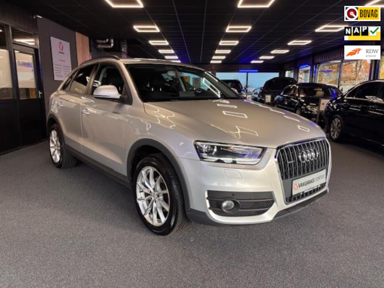 Audi Q3 - 2.0 TFSI Quattro | Navi | Clima | Electr. Verstelbare Stoelen | Stoelverwarming | Trekhaak - AutoWereld.nl