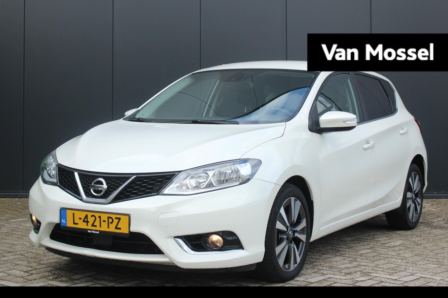 Nissan Pulsar - 1.2 DIG-T 116pk N-Vision Automaat | Navigatie | Climate Control | Automatische Verlichting - AutoWereld.nl