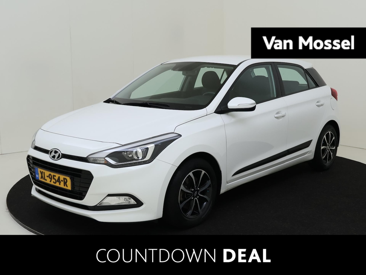 Hyundai i20 - 1.0 T-GDI 99 PKComfort Navigatie / Camera / Parkeersensoren / DAB / Cruise Control / Clima - AutoWereld.nl