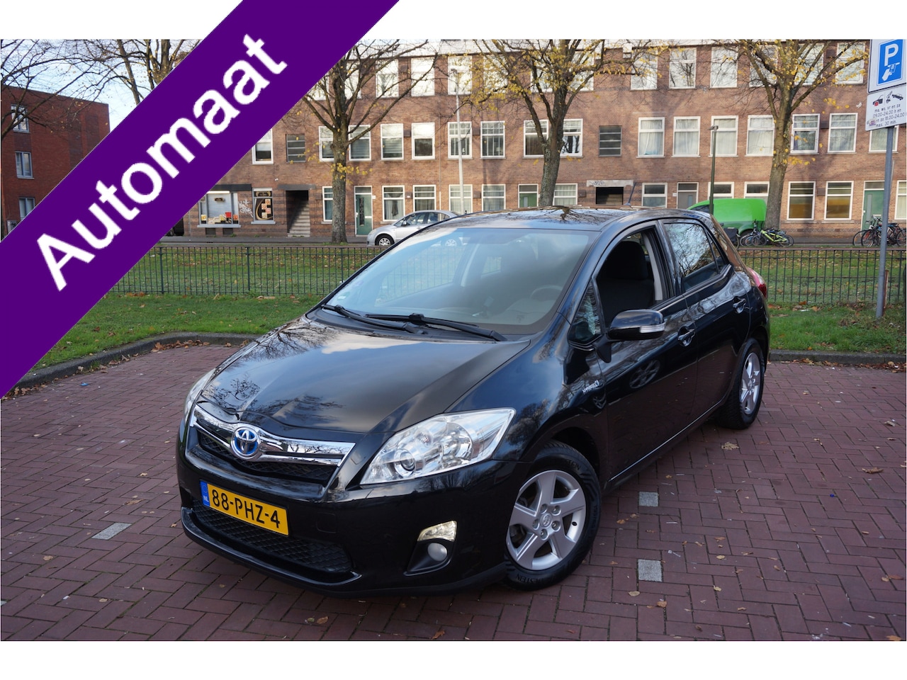 Toyota Auris - 1.8 Full Hybrid Aspiration GEHEEL DEALER ONDERHOUDEN - AutoWereld.nl