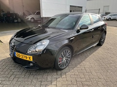 Alfa Romeo Giulietta - 2.0 JTDm Exclusive