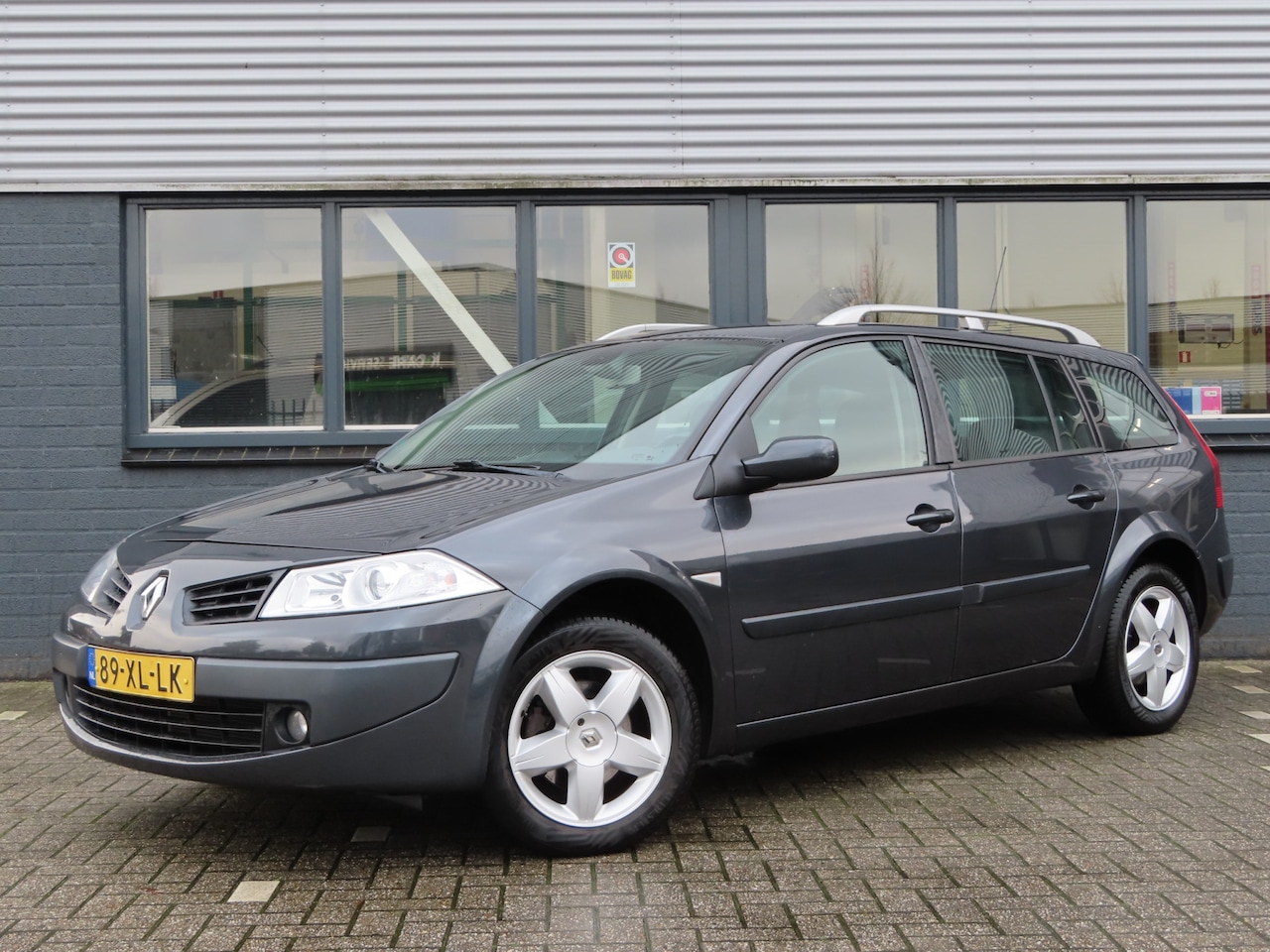 Renault Mégane Grand Tour - 2.0-16V Business Line 2.0-16V Business Line - AutoWereld.nl