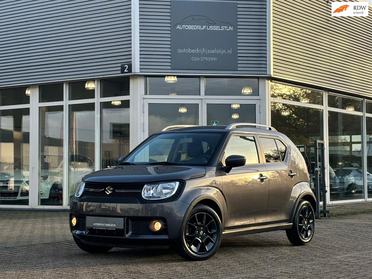 Suzuki Ignis - 1.2 AllGrip Select / Airco / Navi / Camera. - AutoWereld.nl