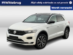 Volkswagen T-Roc - 1.5 TSI 150pk Sport Business R Panoramadak / Leder interieur / LM 17 inch / LED