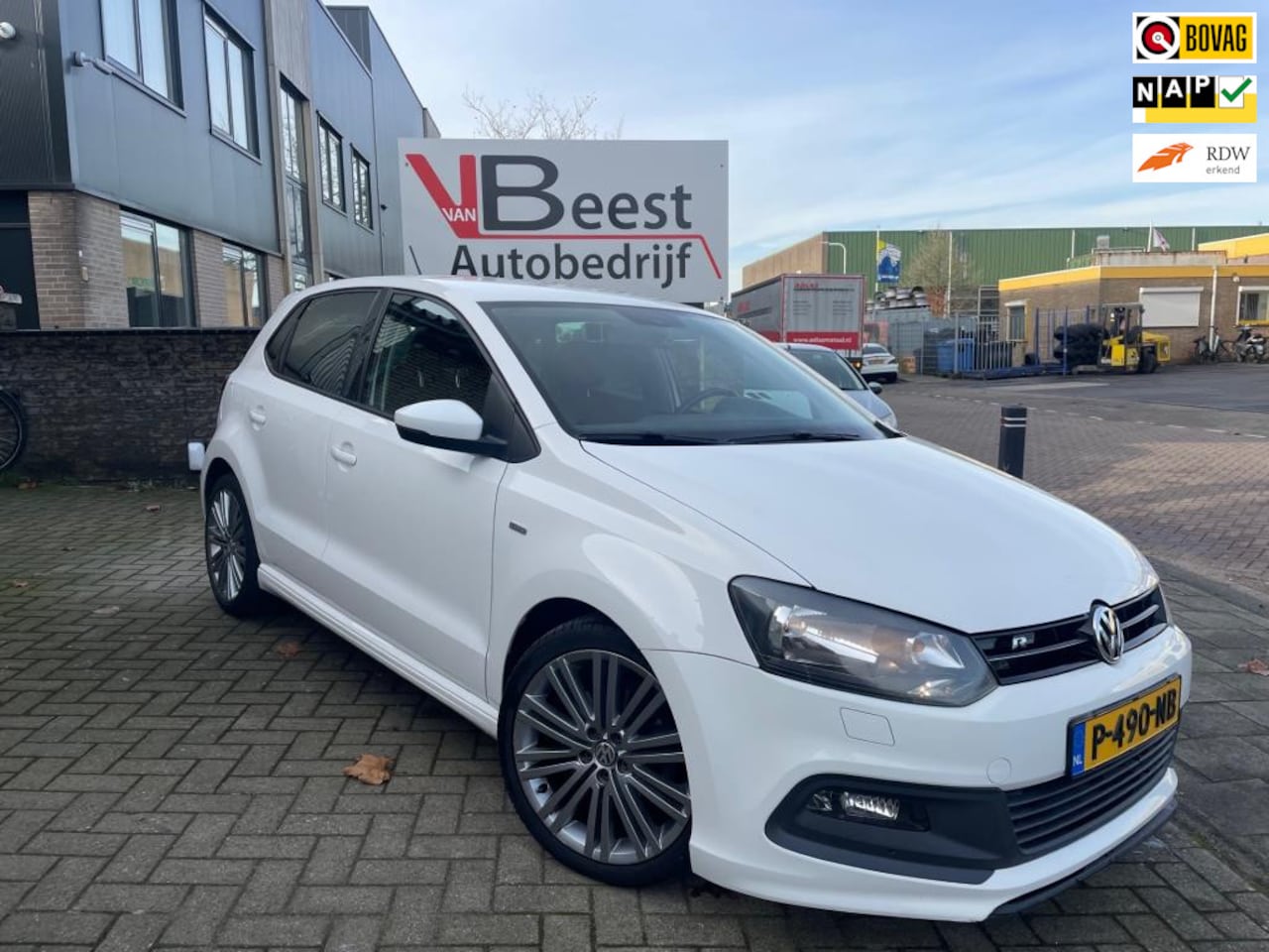 Volkswagen Polo - 1.2 TSI 105PK R-Line Clima, navi enzv - AutoWereld.nl