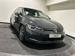 Volkswagen Golf - 1.4 eHybrid Style Parkeercamera | Stuurwielverwarming | WInterpakket