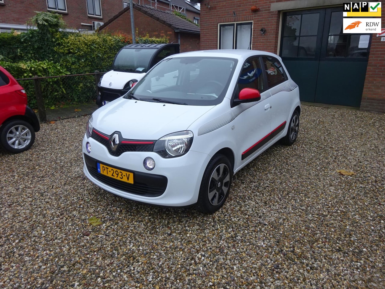 Renault Twingo - 1.0 SCe Collection Automaat, Airco, Centrale deurvergrendeling, Elektrische ramen - AutoWereld.nl