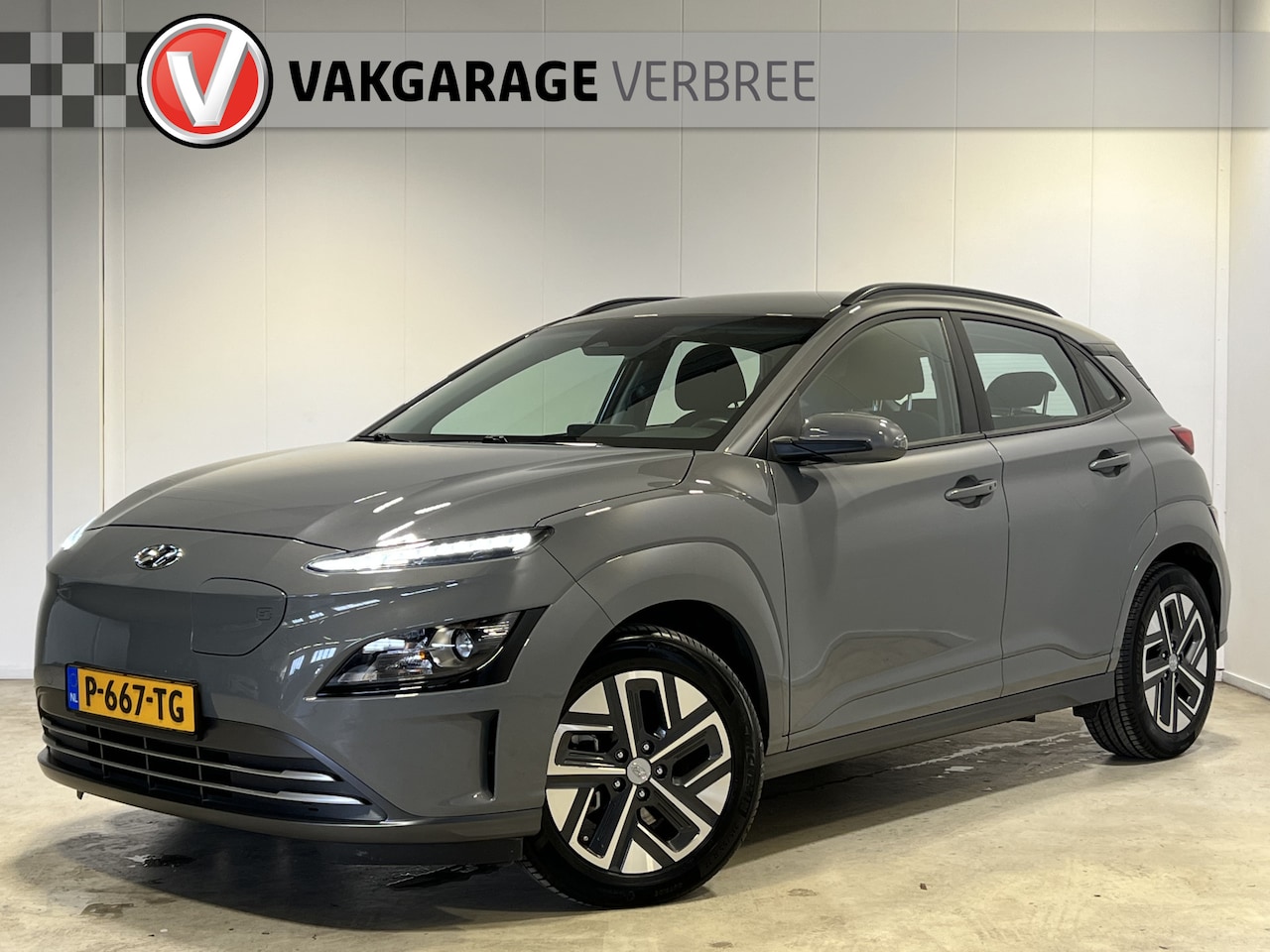 Hyundai Kona Electric - EV Comfort 64 kWh | Android Auto/Apple Carplay | LM Velgen 17" | Achteruitrijcamera | Warm - AutoWereld.nl