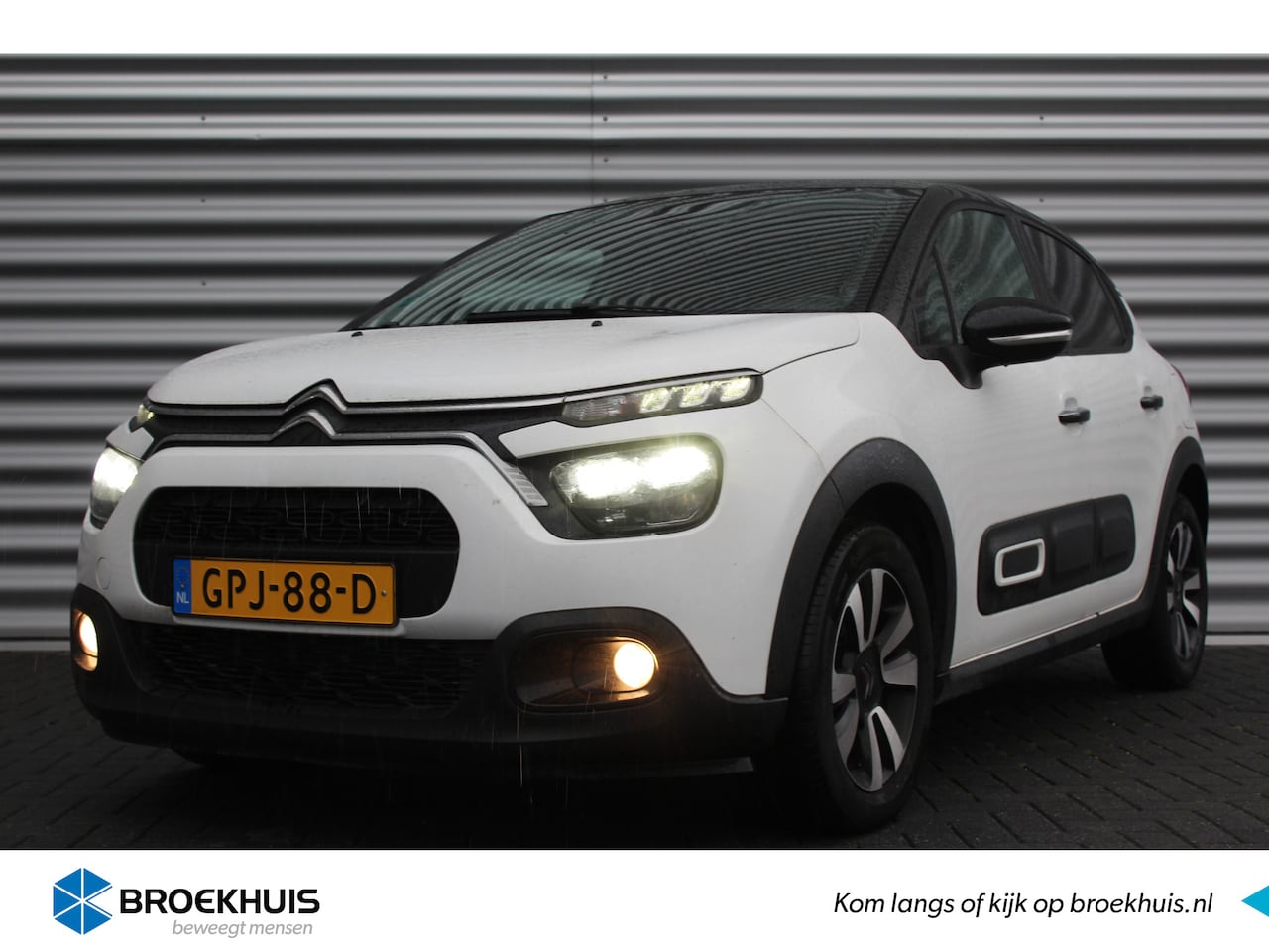 Citroën C3 - 1.2 PURETECH 110PK FEEL EDITION AUTOMAAT / NAVI / CLIMA / LED / PDC / 16" LMV / KEYLESS / - AutoWereld.nl