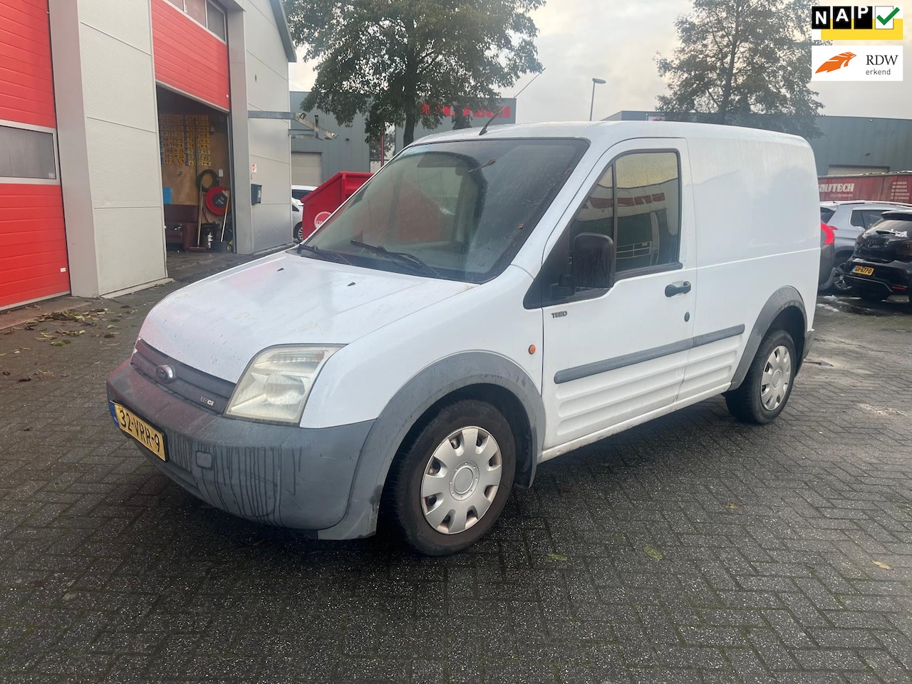 Ford Transit Connect - T220S 1.8 TDCi airco - AutoWereld.nl