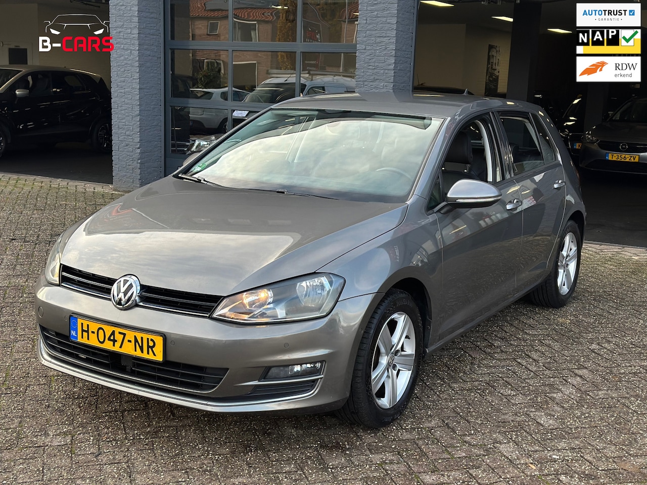 Volkswagen Golf - 1.2 TSI Connected KEYLESS|LINEASS|LEER|MASSAGE|NAVI|DSG|NAP!! - AutoWereld.nl