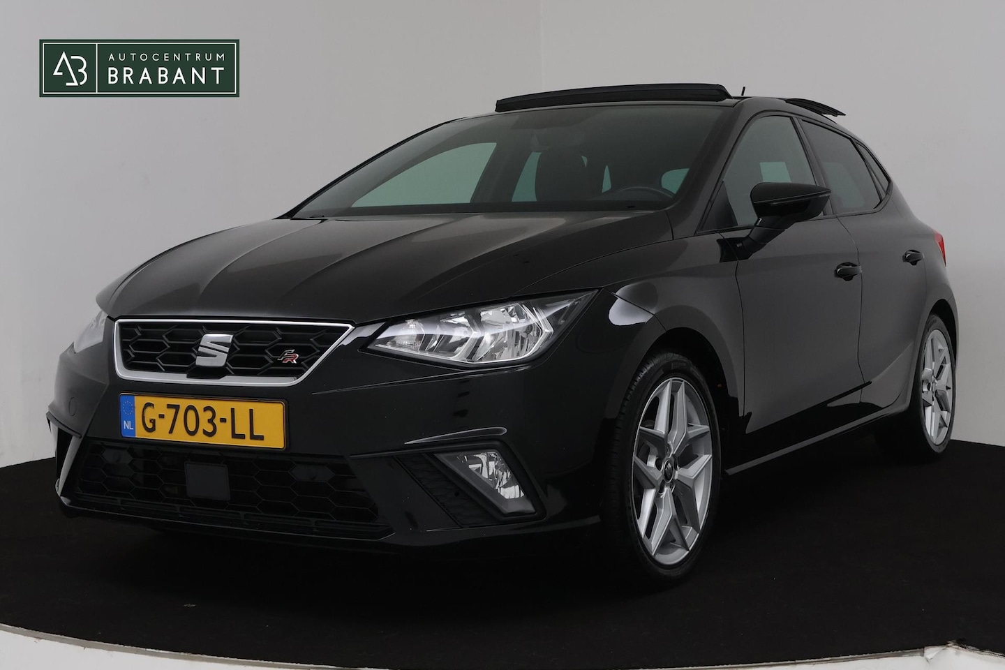 Seat Ibiza - 1.0 TSI FR Business Intense (PANORAMADAK, TREKHAAK, CAMERA, CRUISE, LED, PDC, NL-AUTO, GOE - AutoWereld.nl