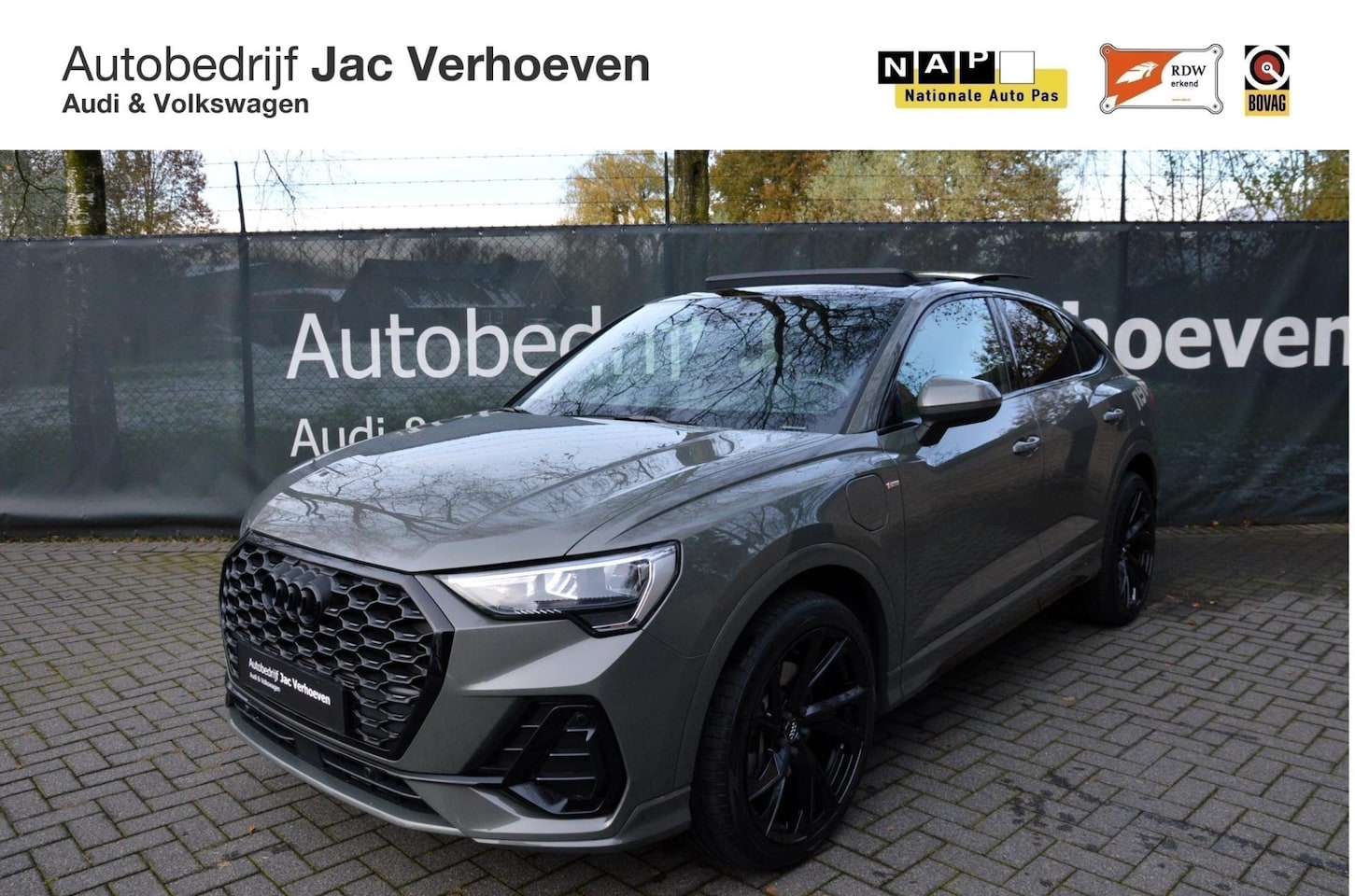 Audi Q3 Sportback - 45 TFSI E 245pk|S Edition|Black Edition|Panoramadak|Automaat| - AutoWereld.nl