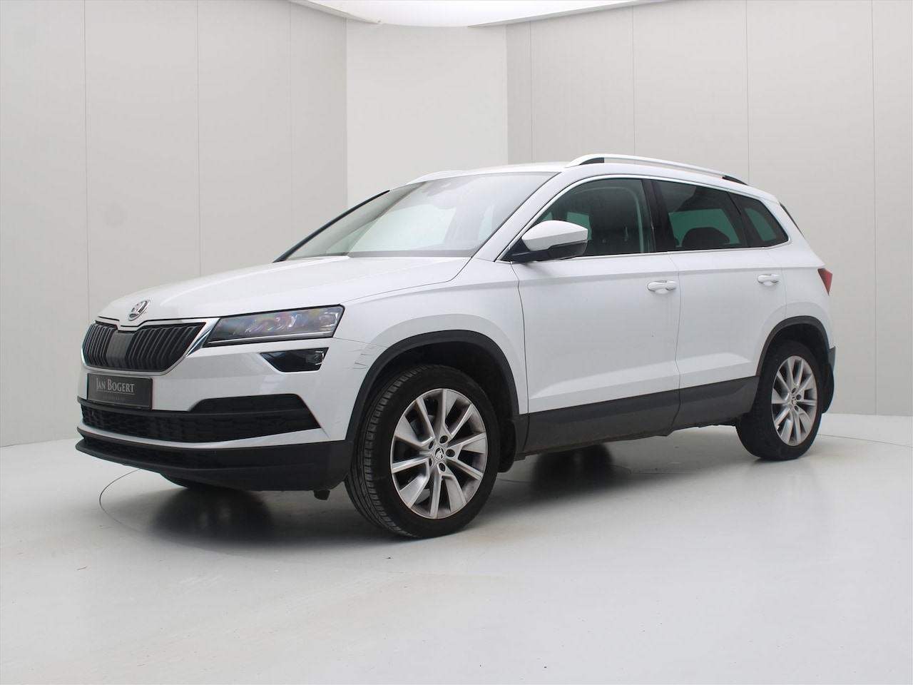 Skoda Karoq - 1.0 TSI Greentech 115pk DSG-7 Style Business [ CANTON+ACC+LANE+CARPLAY+CAMERA+PDC ] - AutoWereld.nl