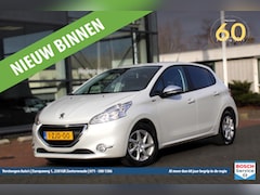 Peugeot 208 - 1.2 PureTech 82PK 5DRS Style Pack