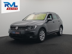 Volkswagen Tiguan - 1.5 TSI ACT Highline Pano/dak Leder Apple/Carplay Rondomzicht/Camera