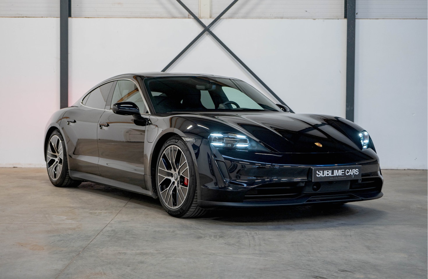 Porsche Taycan - 4S Performance 84 kWh | Sport Chrono | BOSE | BTW-Auto | Origineel NL - AutoWereld.nl