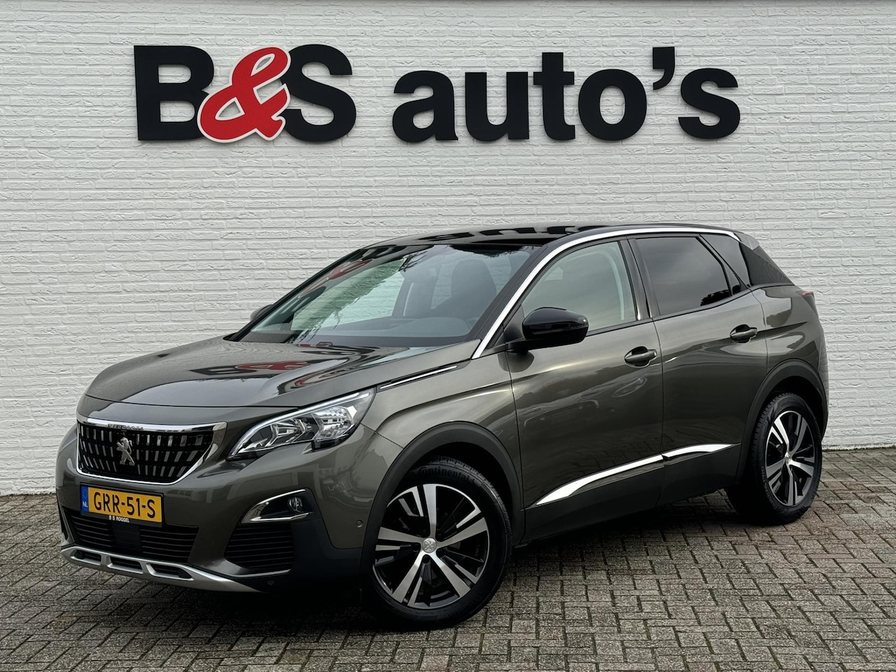 Peugeot 3008 - 1.2 PureTech Allure Camera Carplay DAB Navigatie Cruise Pdc - AutoWereld.nl