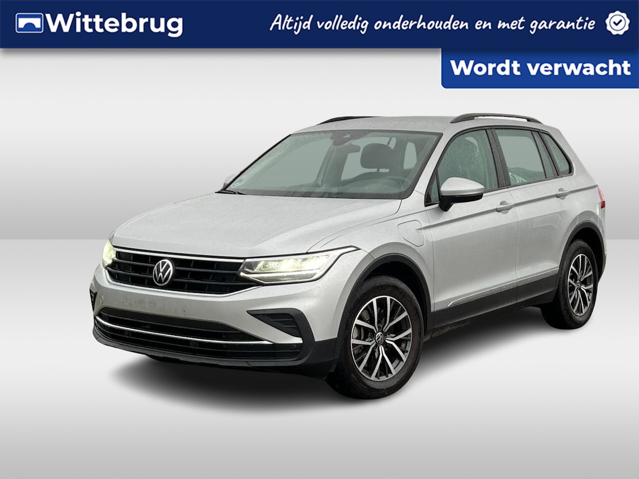 Volkswagen Tiguan - 1.4 eHybrid 245pk Life DSG Automaat / Navi by APP / LM velgen / LED / Digital cockpit / PD - AutoWereld.nl