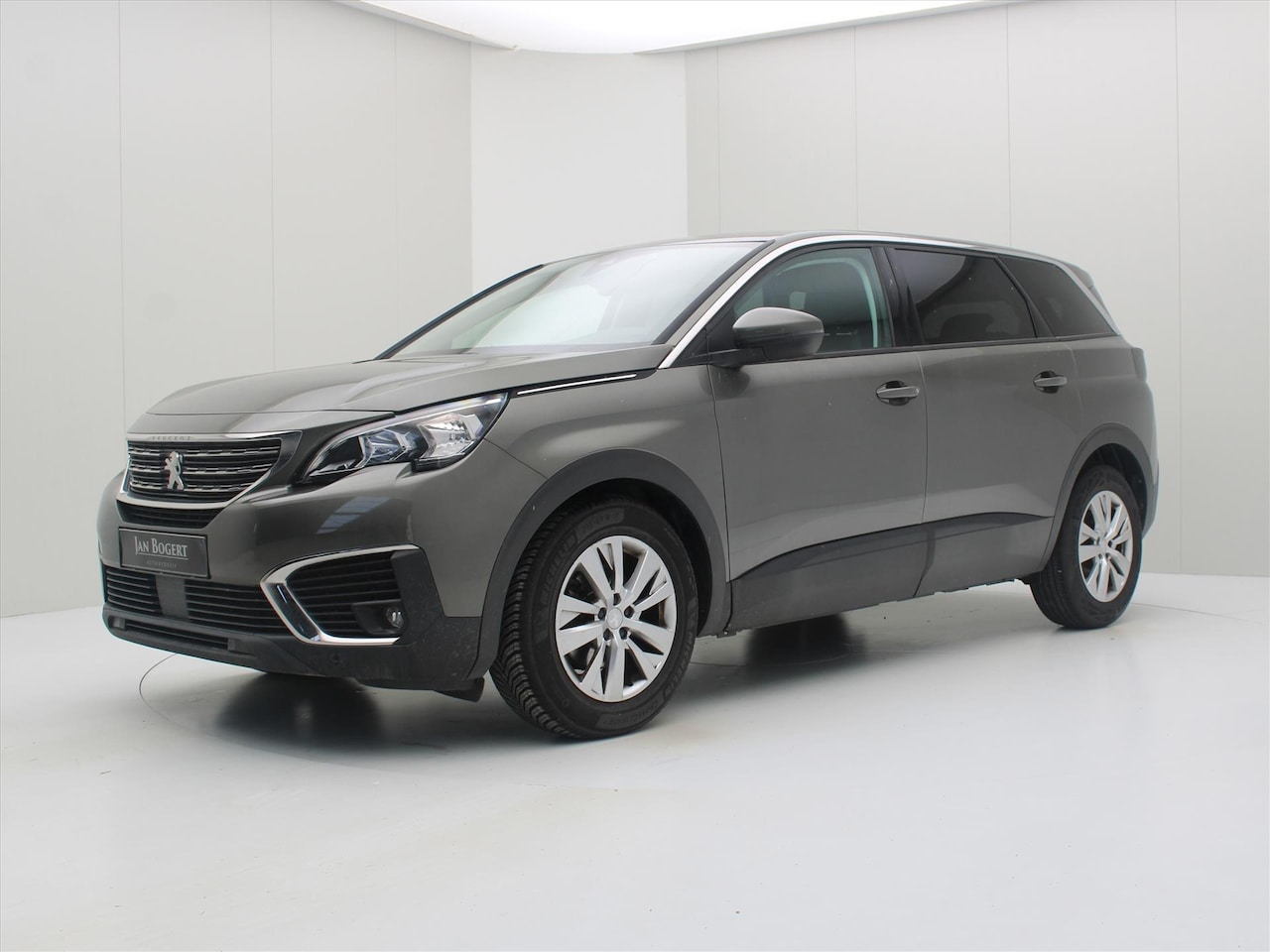 Peugeot 5008 - 1.2 PureTech 130pk EAT8 7P Active Business [ CARPLAY+CRUISE+CLIMATE+PDC+VIRTUAL ] - AutoWereld.nl