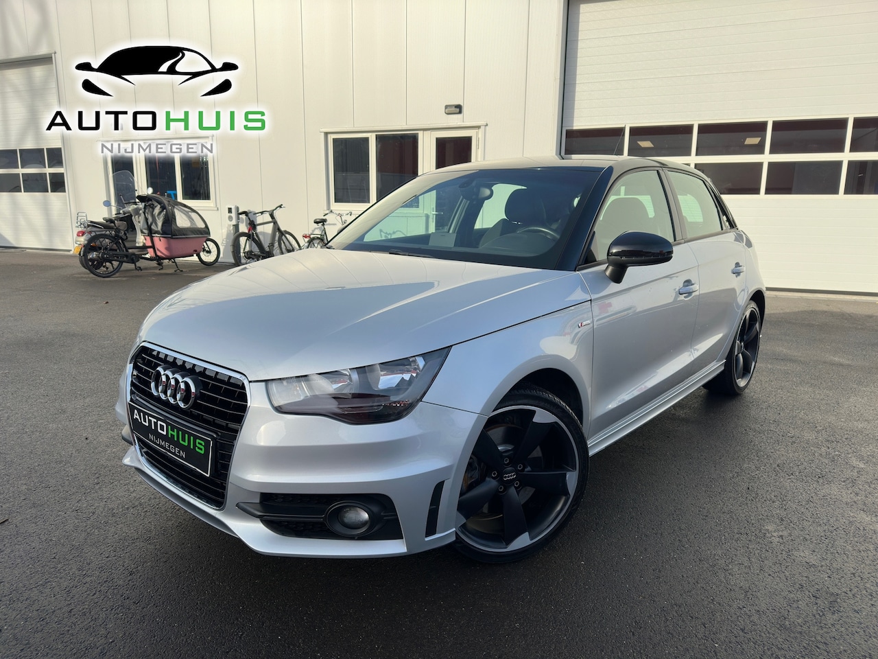 Audi A1 Sportback - 1.4 TFSI Pro Line S Line bose Half leder Navi Stoelverwarming 185 pk Perfecte staat ! - AutoWereld.nl