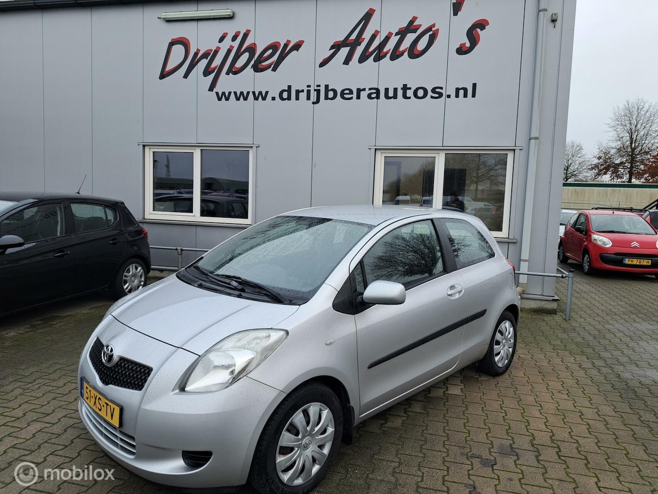 Toyota Yaris - 1.3 VVTi Automaat - AutoWereld.nl