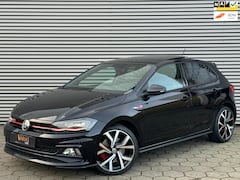 Volkswagen Polo - 2.0 TSI GTI Pano Beats Alcantara Camera Cruise