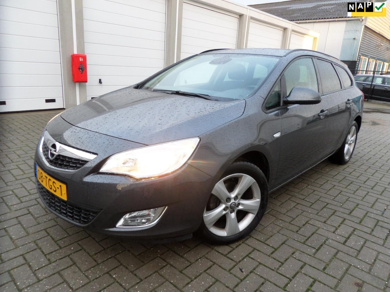 Opel Astra Sports Tourer - 1.4 Turbo Edition 1.4 Turbo Edition - AutoWereld.nl