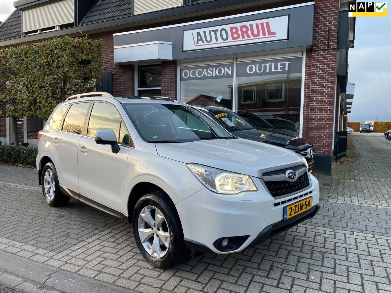 Subaru Forester - 2.0 Executive Aut. Ned auto/ Schuifd./Leder/Trekh/Stoelverw.Camera - AutoWereld.nl