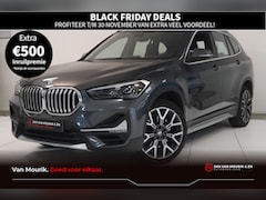 BMW X1 - sDrive20i VDL Nedcar Edition | Leder | Open dak | Trekhaak | Elektrische Achterklep |